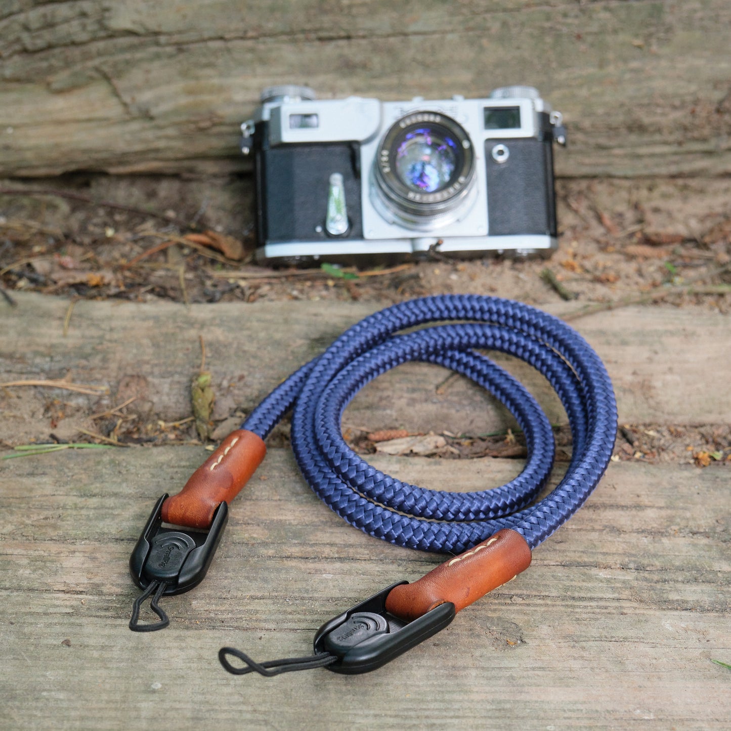 Boring Navy Blue strap with SmallRig links