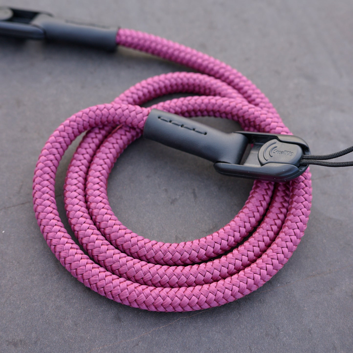 Boring Aubergine strap with SmallRig links