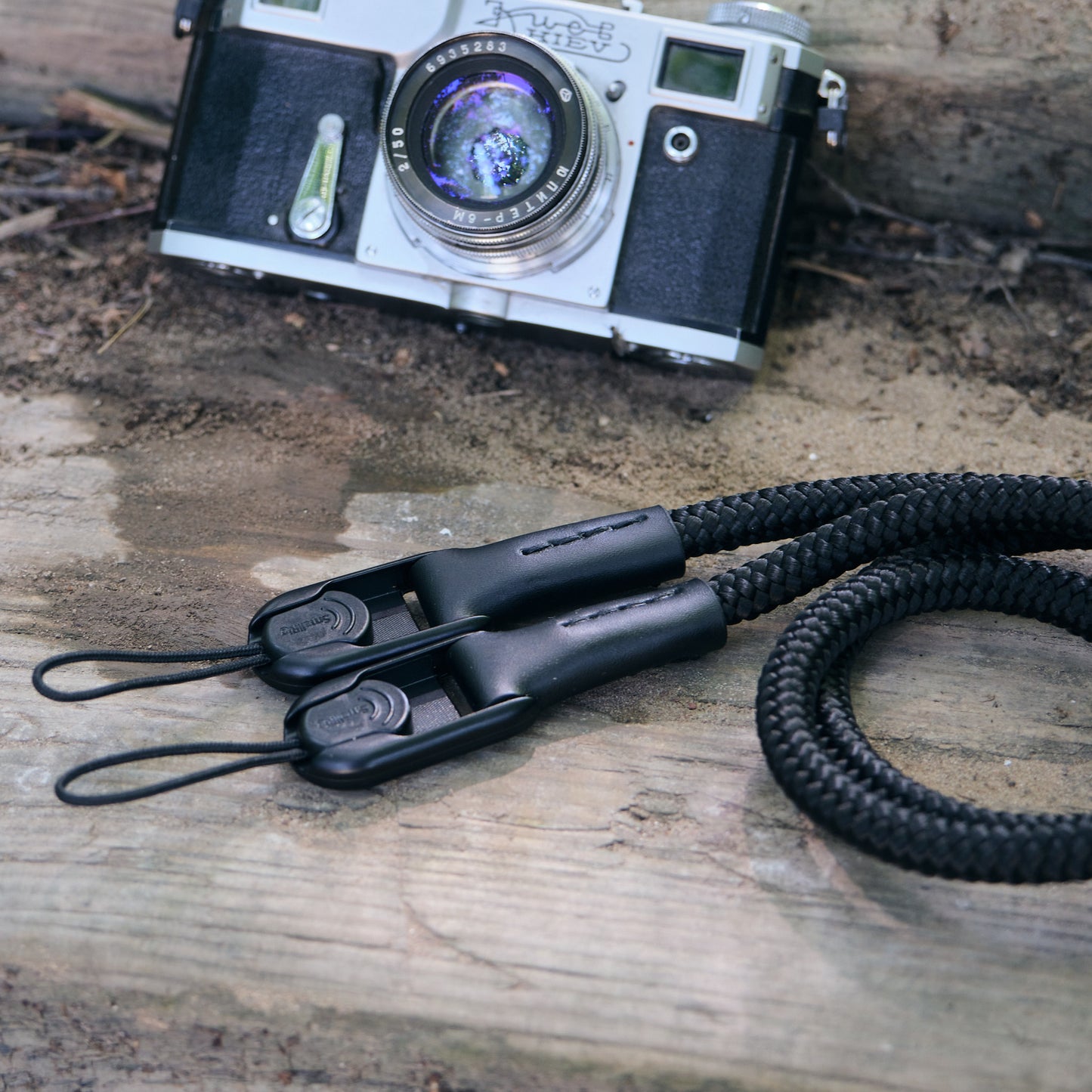 Boring Shadow strap with SmallRig links