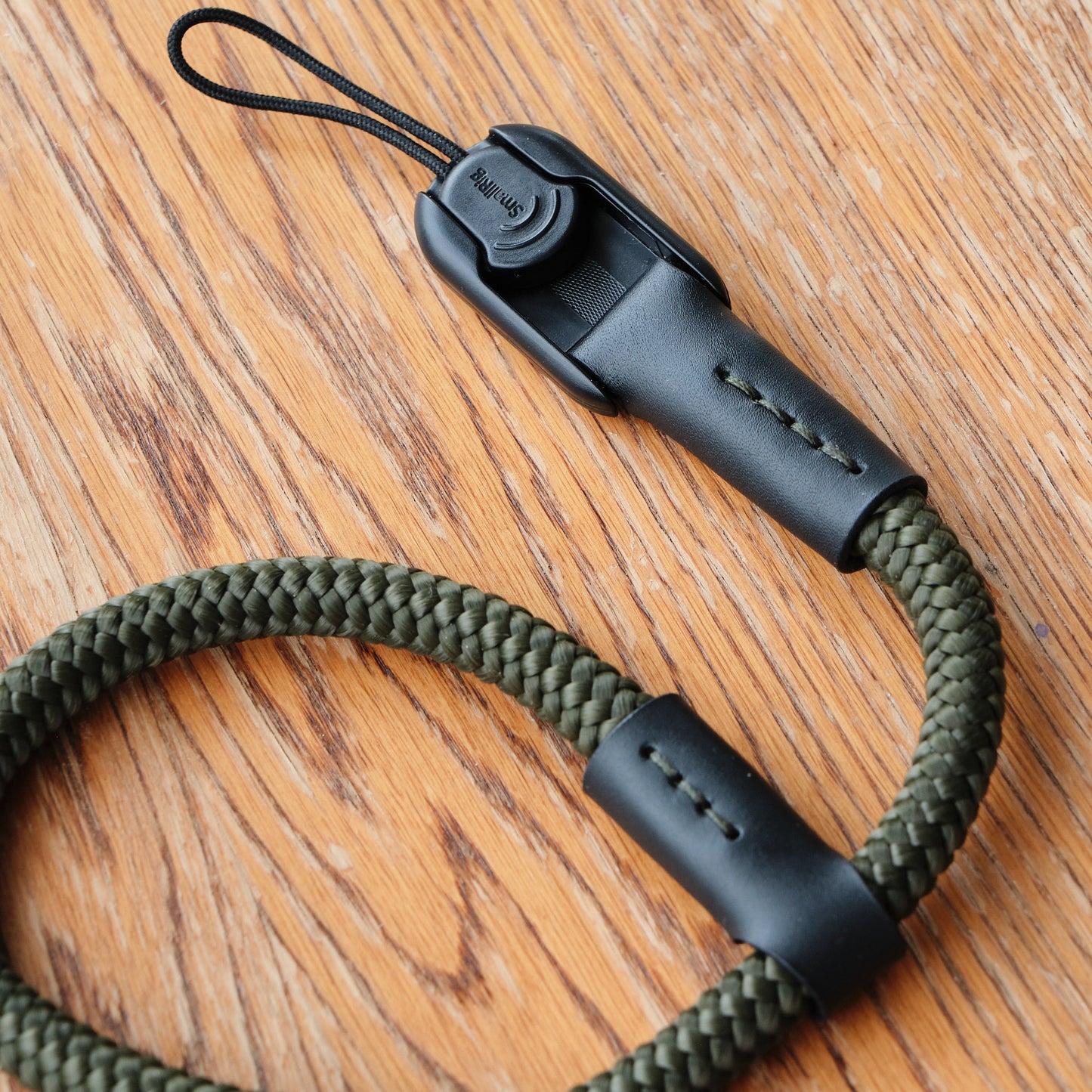 Boring wrist strap Army Green with SmallRig link