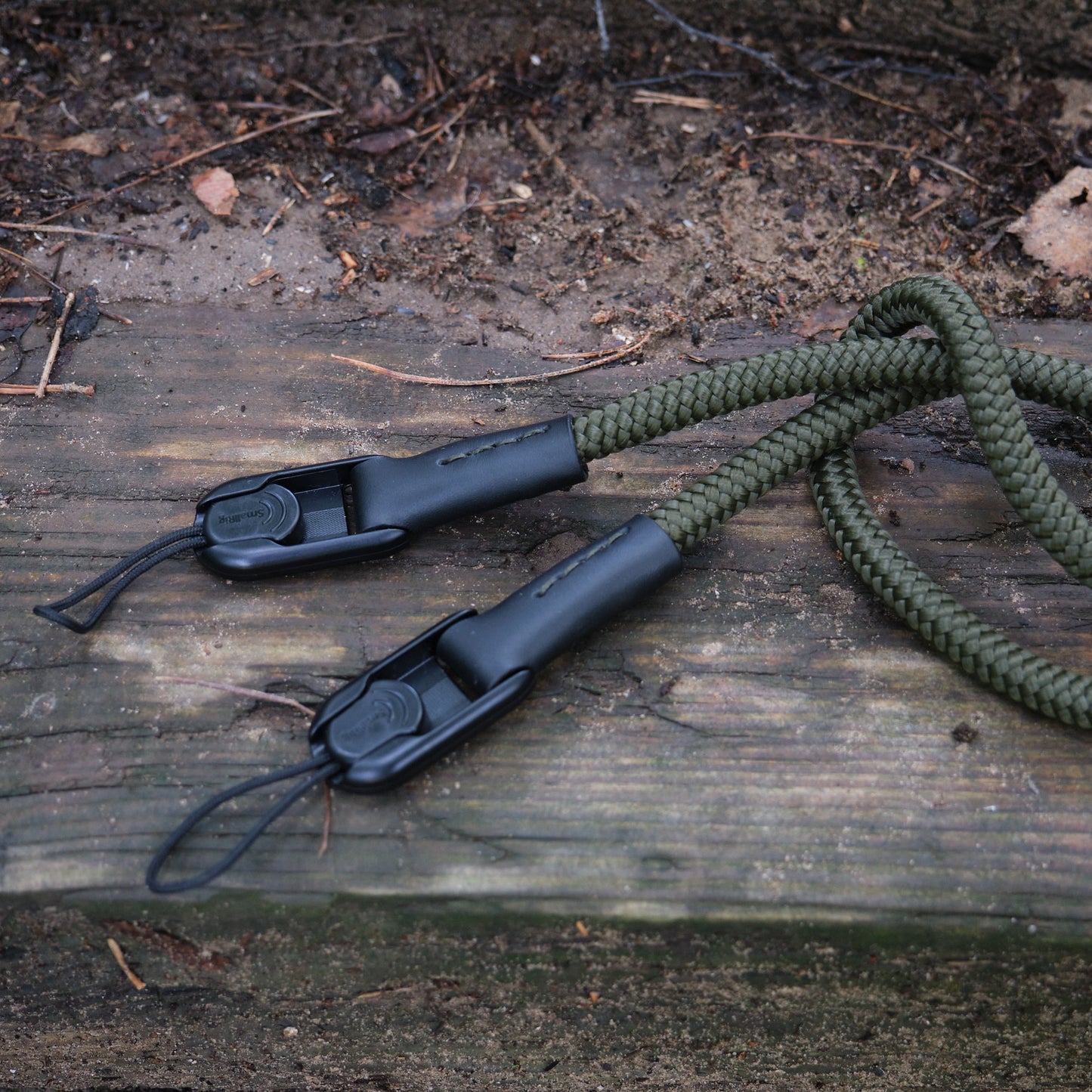 Boring Army Green strap with SmallRig links