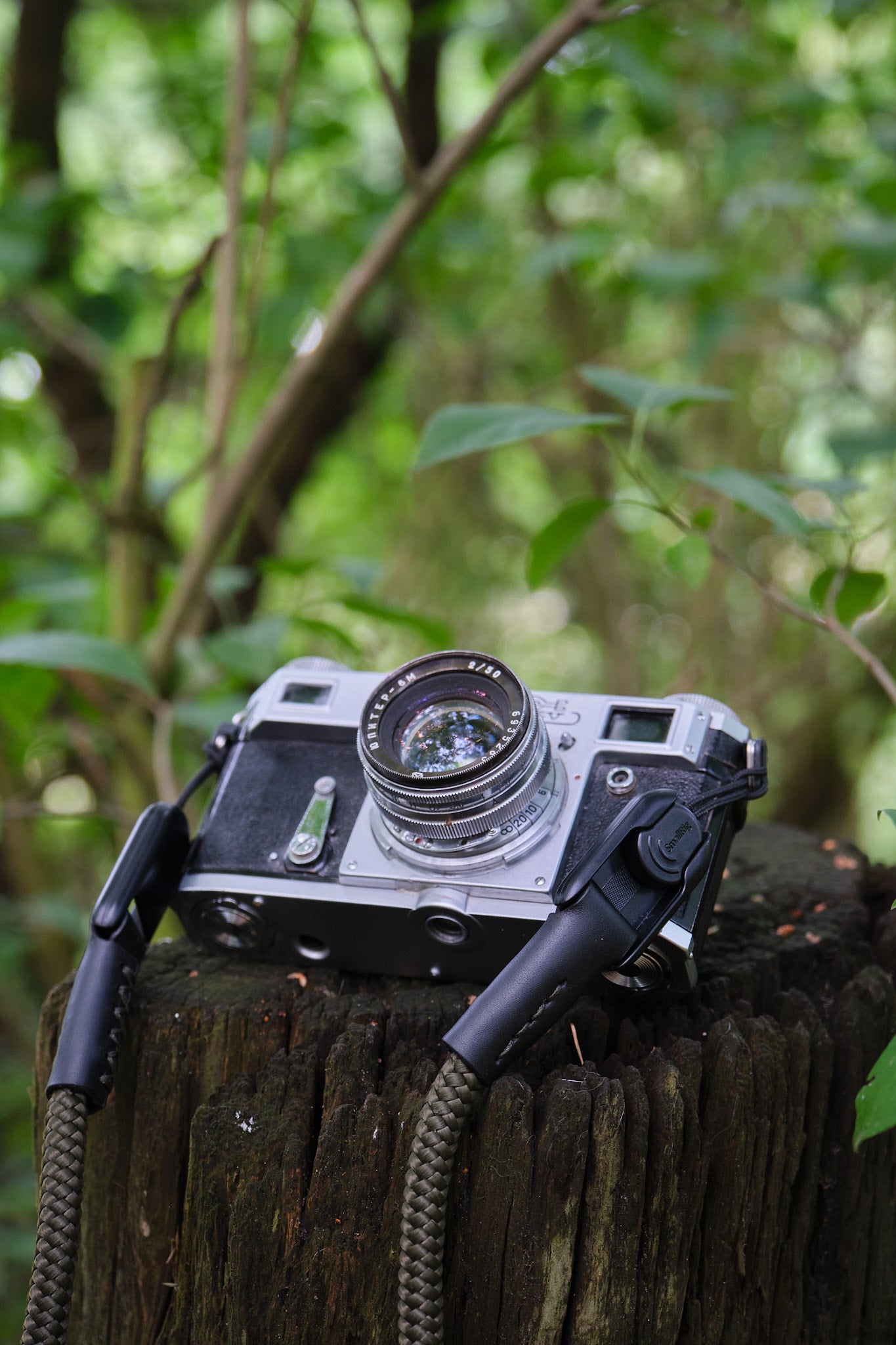 Boring Army Green strap with SmallRig links