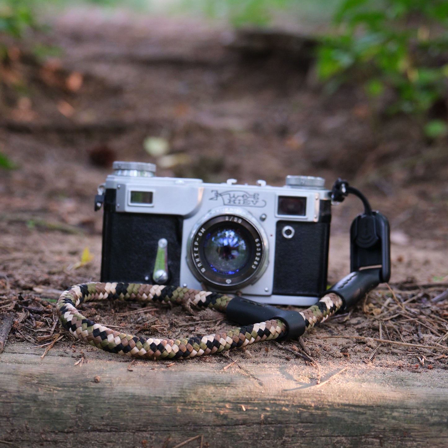 Boring wrist strap CAMO with SmallRig link