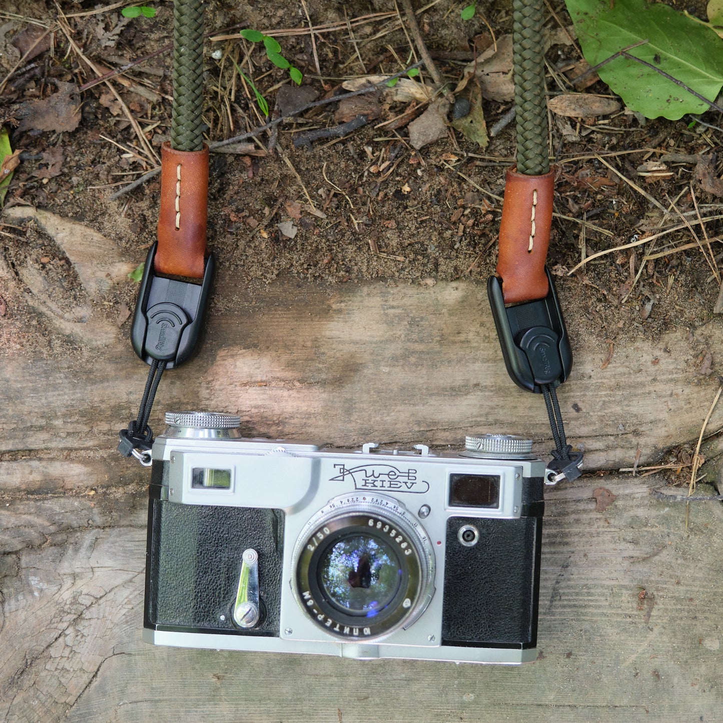 Boring Olive strap with SmallRig links