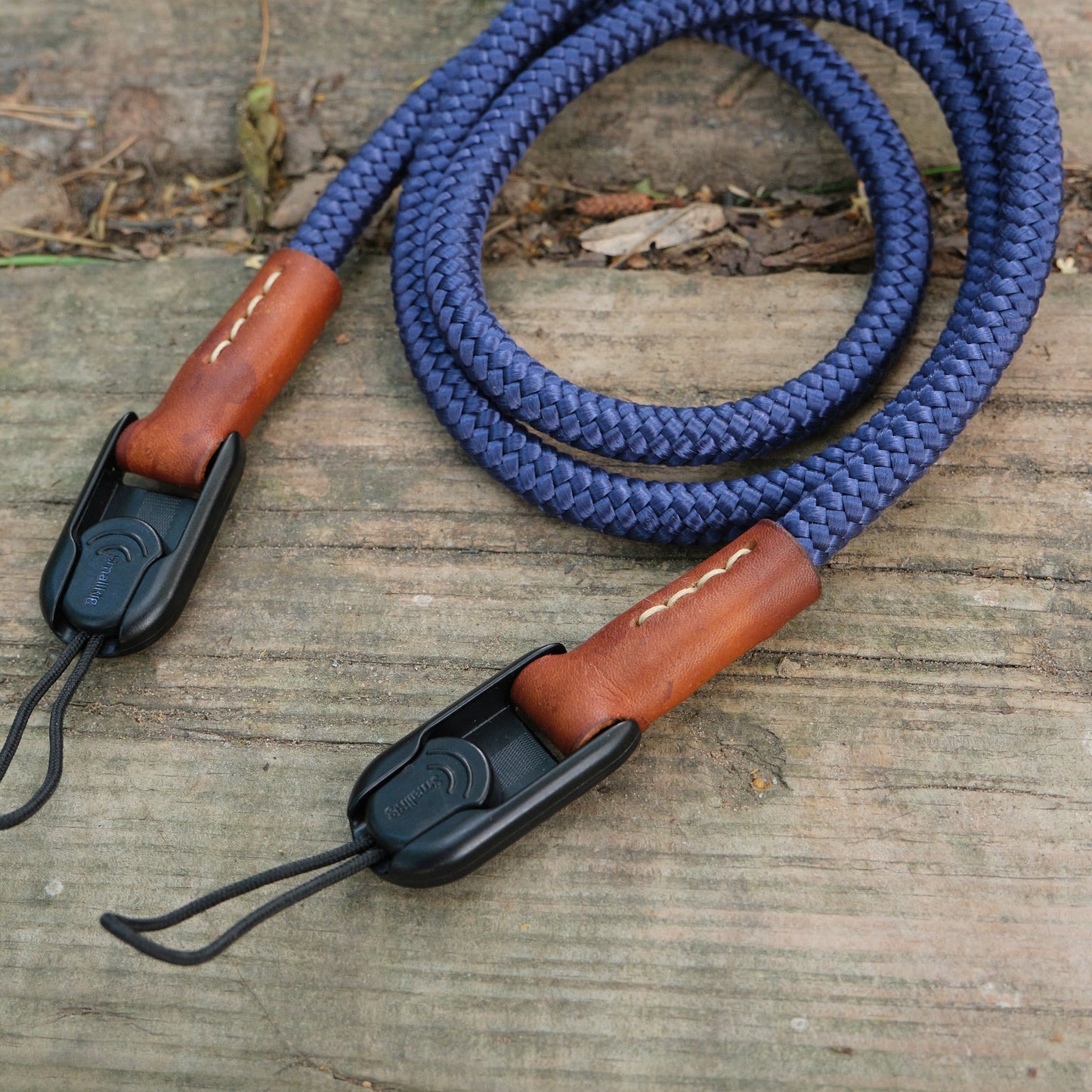 Boring Navy Blue strap with SmallRig links