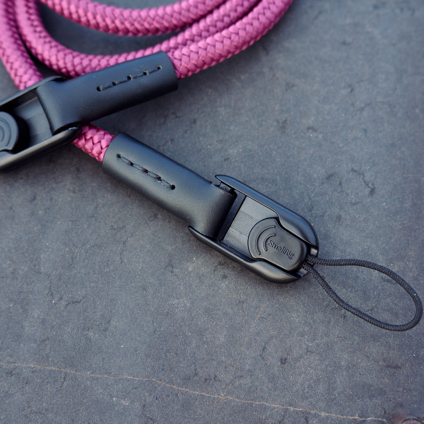 Boring Aubergine strap with SmallRig links