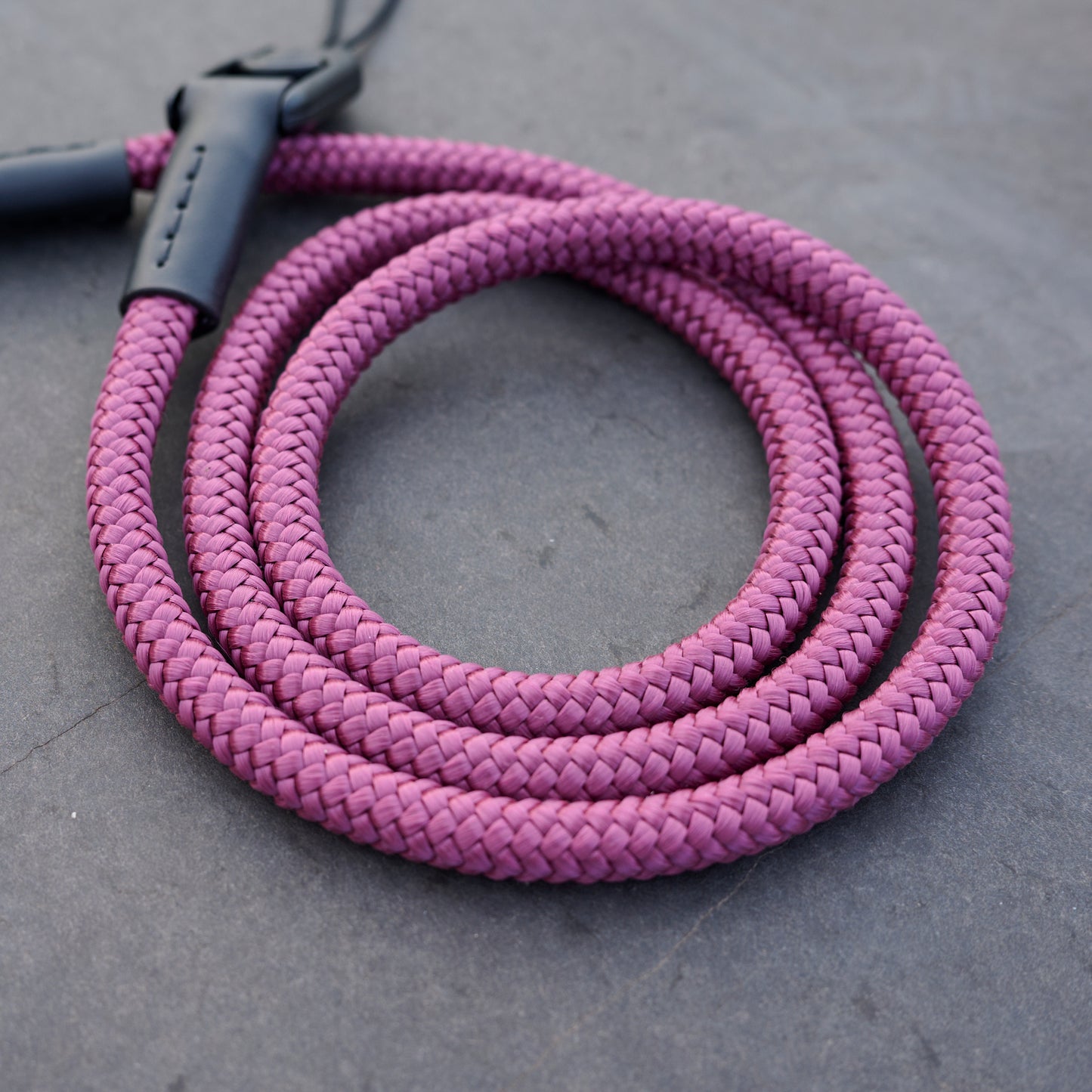 Boring Aubergine strap with SmallRig links